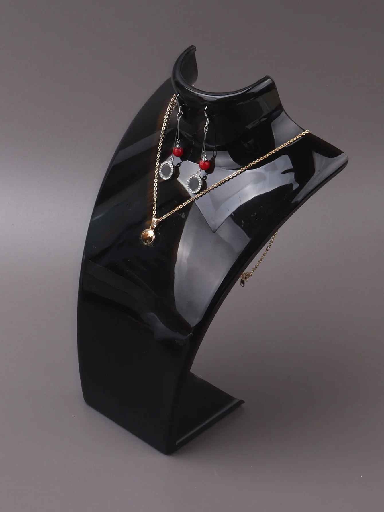 Présentoir collier pas cher