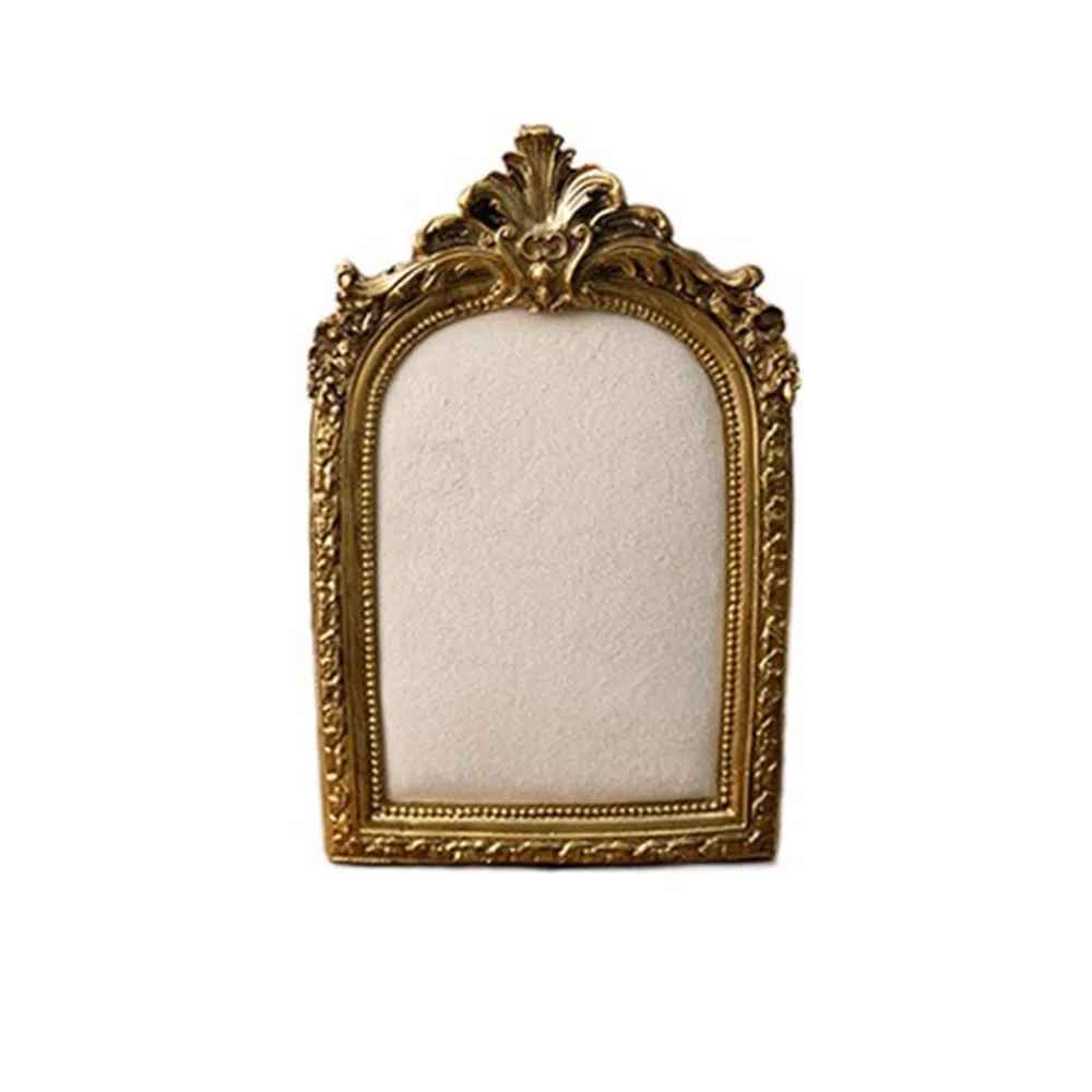 Présentoir collier ancien blanc cadre doré 19cm