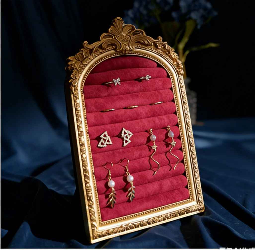 Présentoir collier vintage