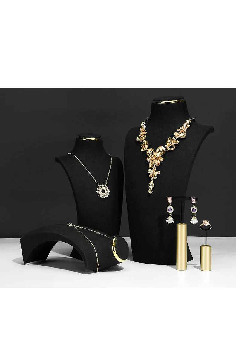 Présentoir collier buste microfibre luxe