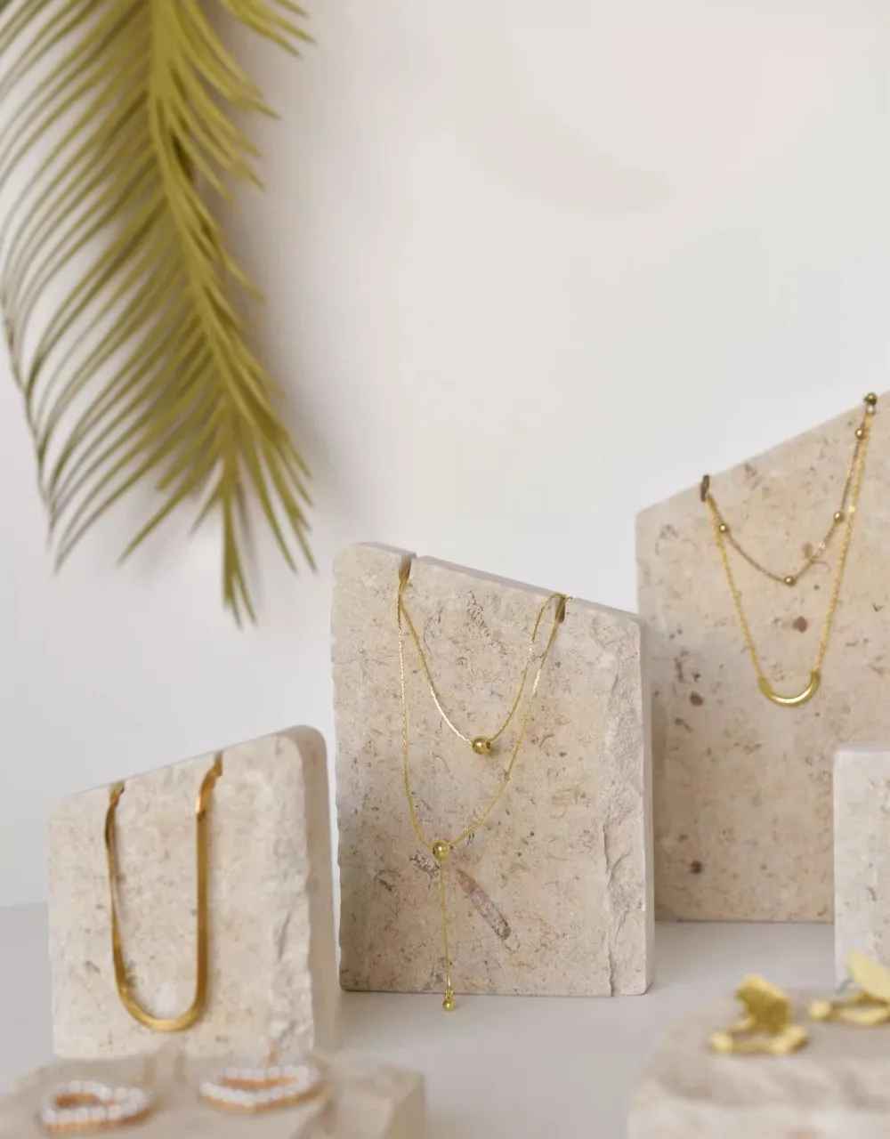 Présentoir collier marbre