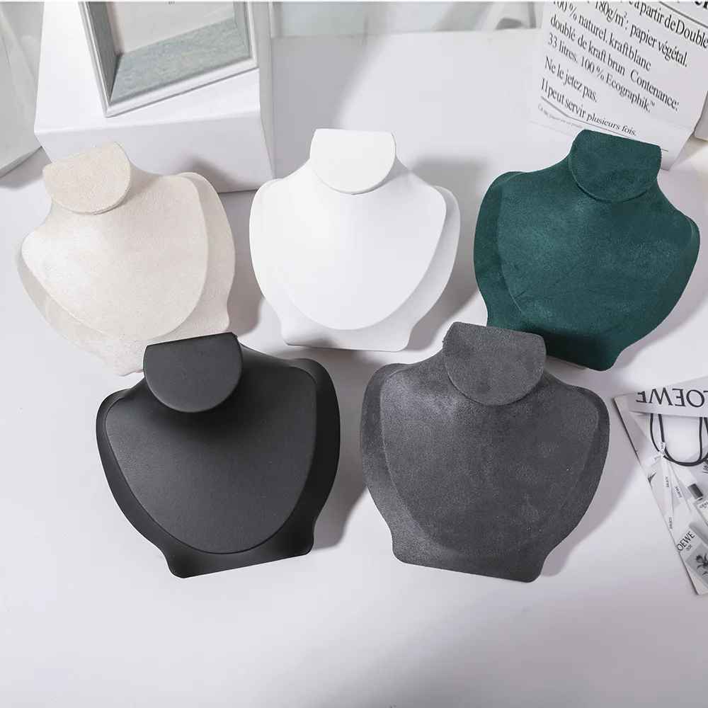 Présentoir collier vitrine velours