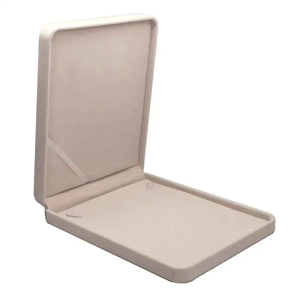 Boite cadeau collier chaine en velours