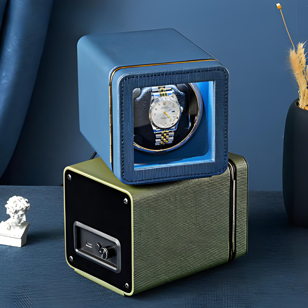 Remontoir Montre Saphir Cube Cubique Design Luxe