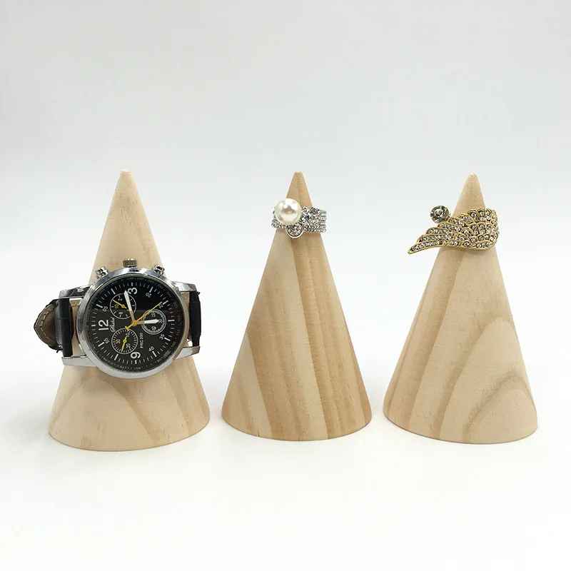 Presentoir cone bois pour bracelet montre