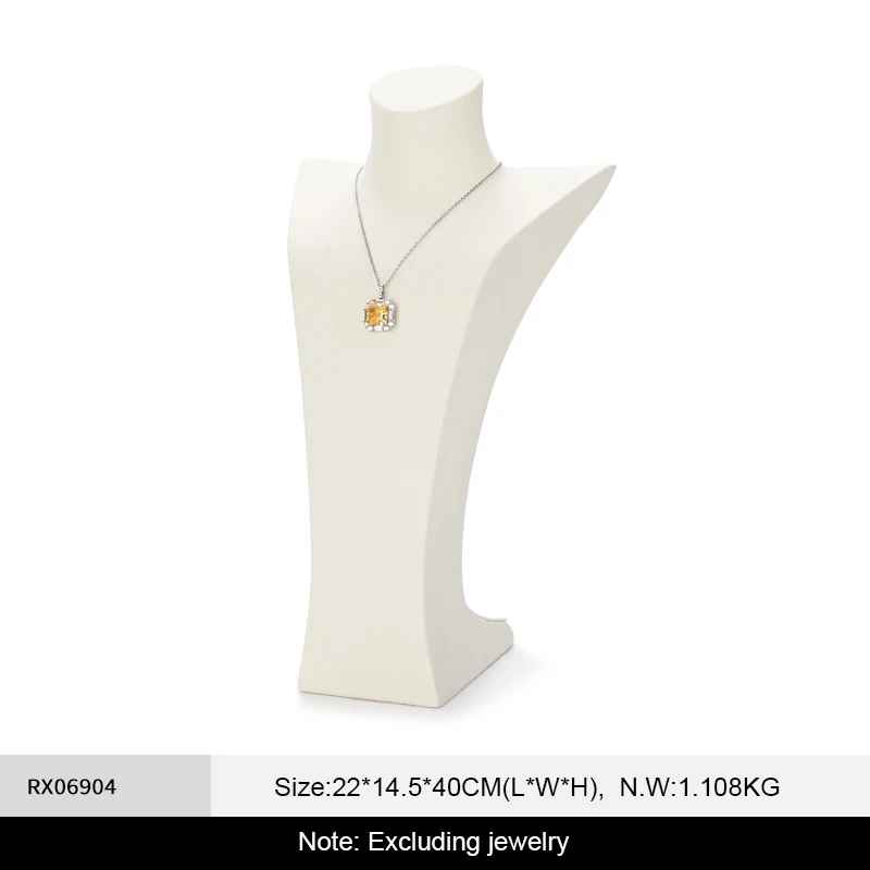 Présentoir collier long