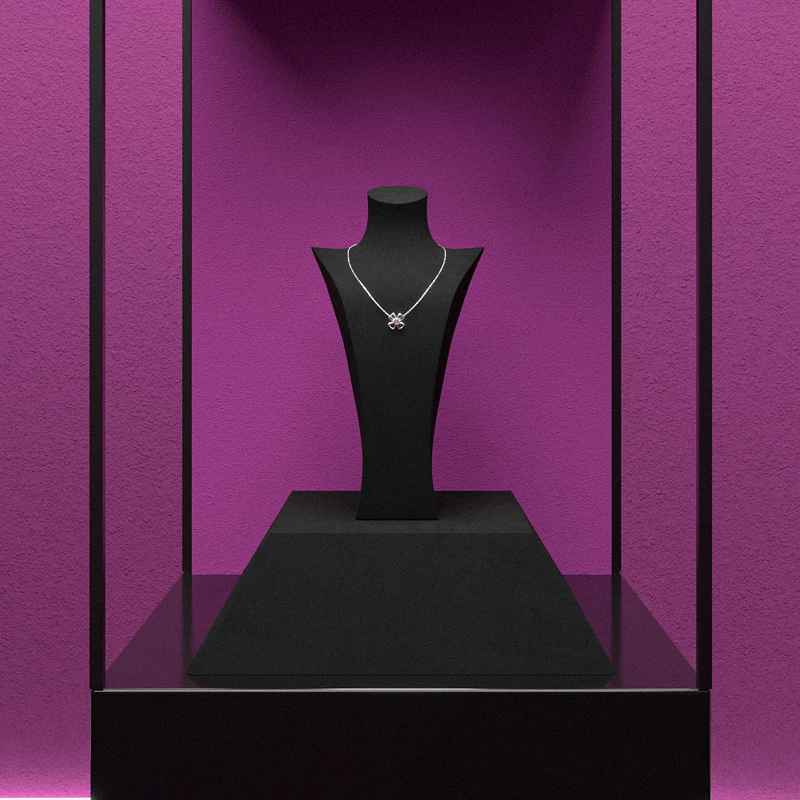 Présentoir collier long