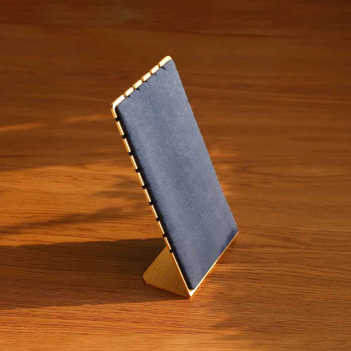 Présentoir de comptoir collier en métal velours