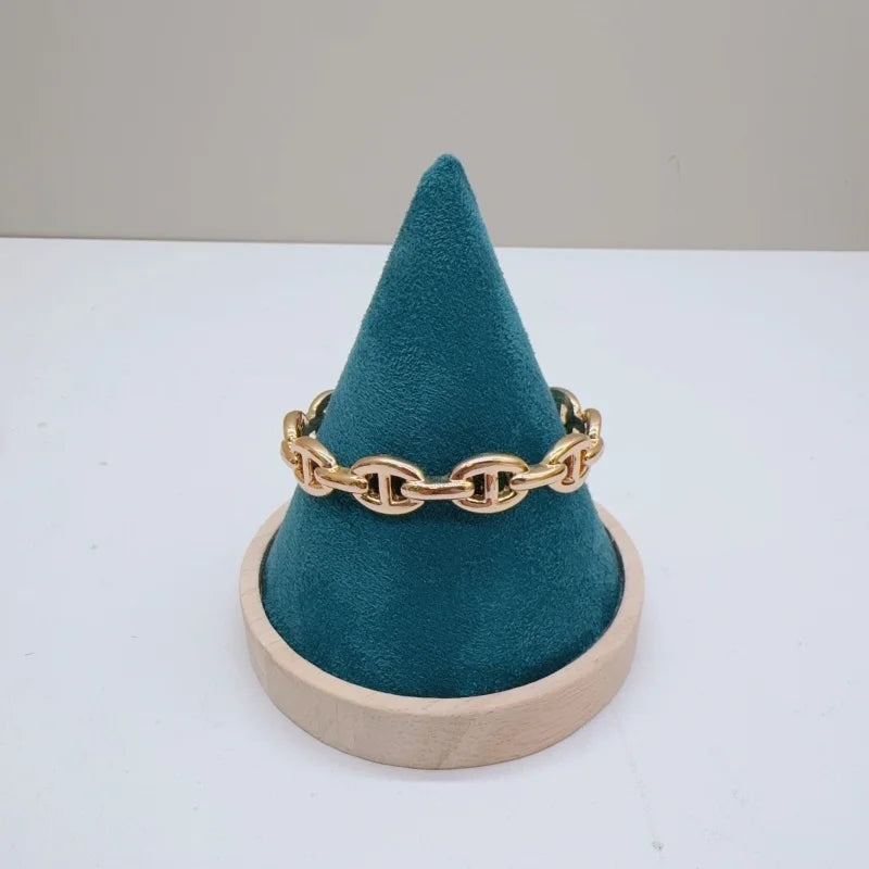 Présentoir Bois Cône Bracelet Bague Collier
