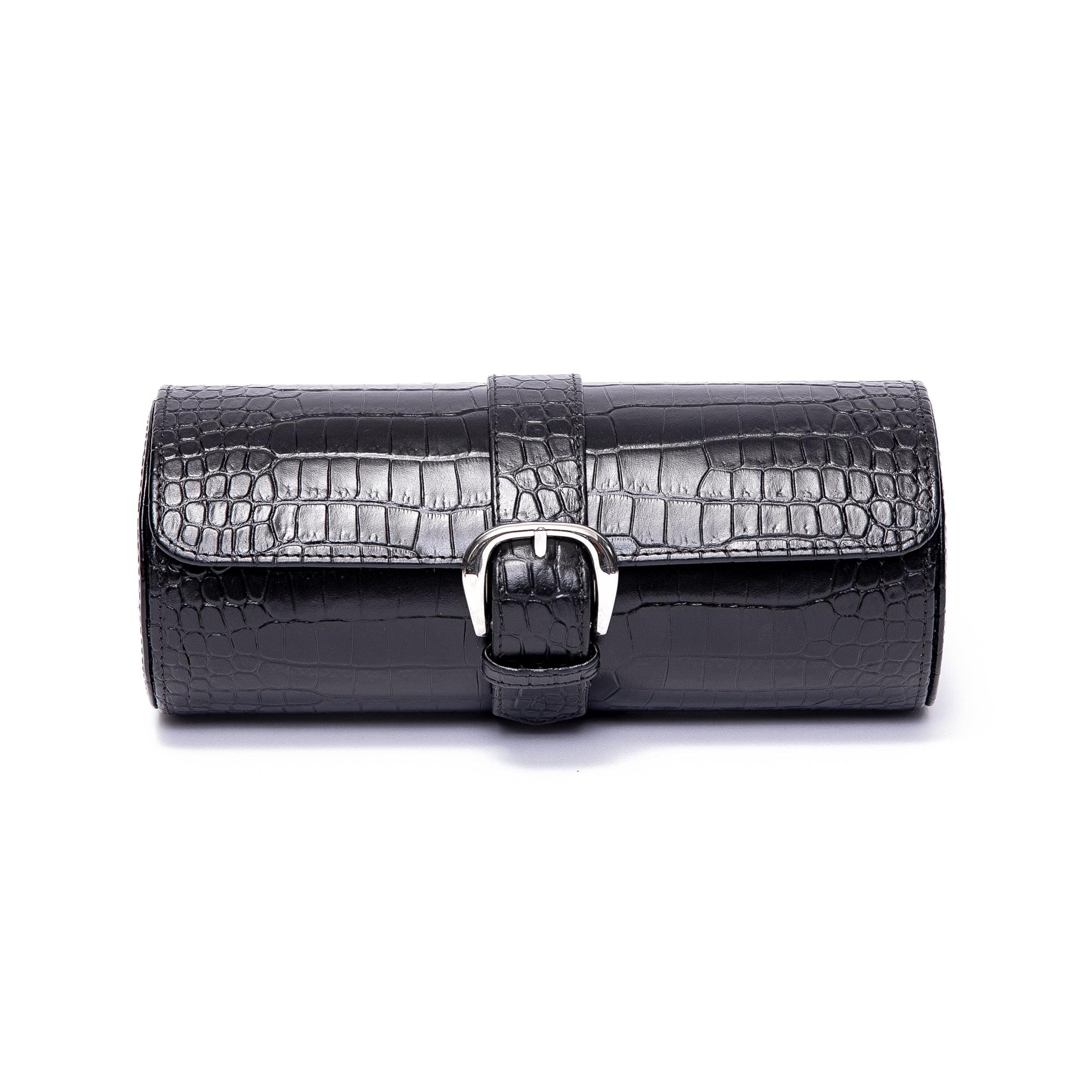 https://cdn.shopify.com/s/files/1/0793/1897/4808/files/BlackThreeWatchRollFront_3af9029f-6acb-4c9b-ae7f-96846955f86a.jpg?v=1722188979