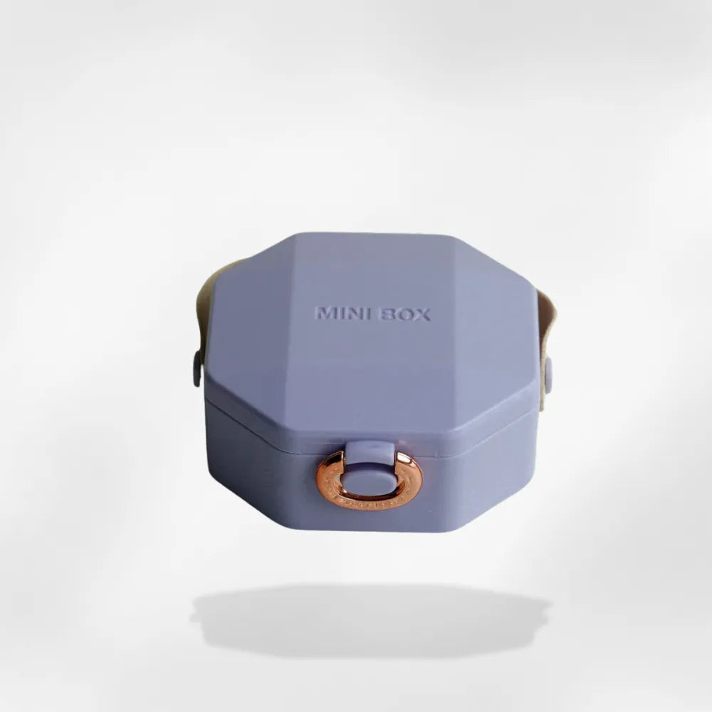 https://cdn.shopify.com/s/files/1/0889/8084/8989/files/Bo_te_Bijoux_Adolescente_RoyalCoffer_violet.webp?v=1755877393
