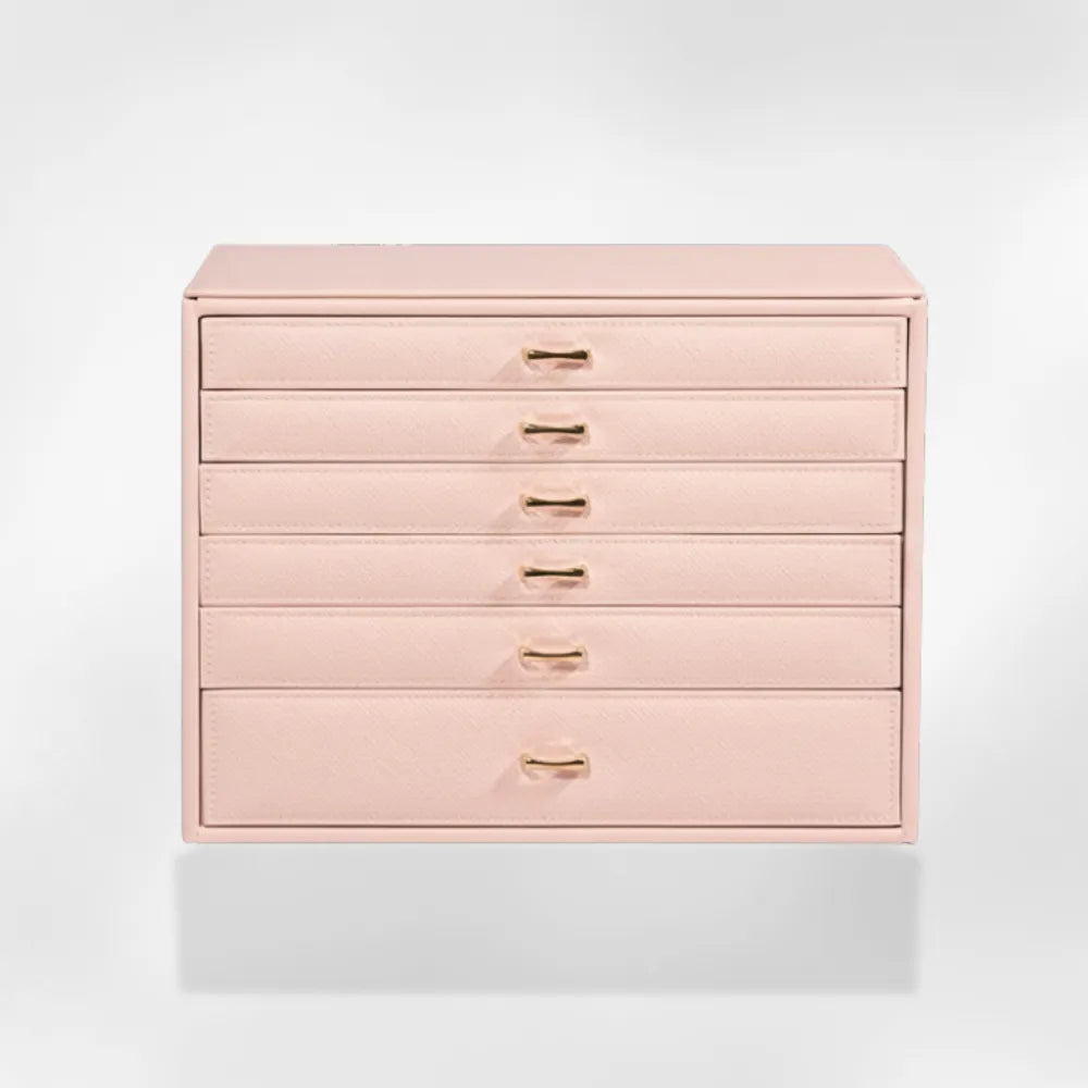 https://cdn.shopify.com/s/files/1/0889/8084/8989/files/Bo_te_Bijoux_Cuir_Luxe_RoyalCoffer_34567.webp?v=1757694812