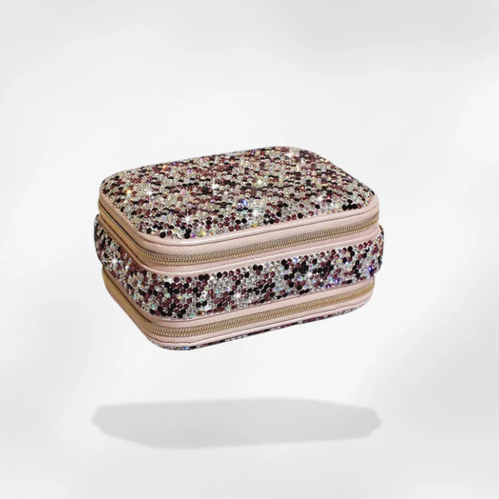 https://cdn.shopify.com/s/files/1/0889/8084/8989/files/Bo_te_Bijoux_Strass_RoyalCoffer_1245.webp?v=1755092481