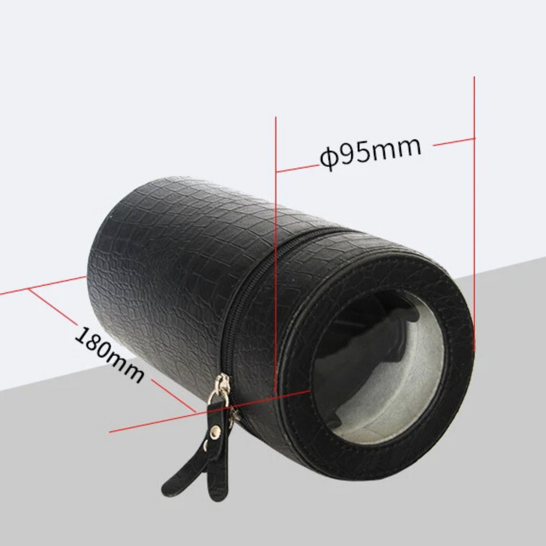 Remontoir de voyage cylindrique – dimensions 9,5 cm de diamètre et 18 cm de long