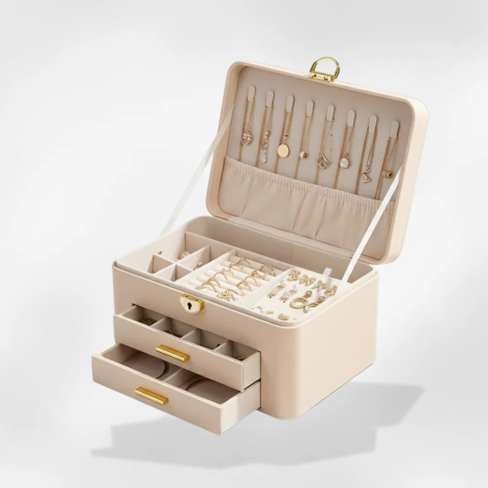 https://cdn.shopify.com/s/files/1/0889/8084/8989/files/Grande_Bo_te_Bijoux_en_cuir_RoyalCoffer_2.webp?v=1758363040