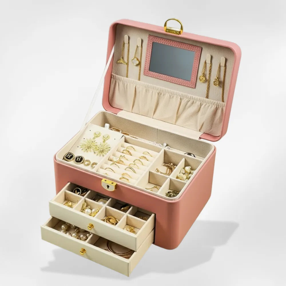 https://cdn.shopify.com/s/files/1/0889/8084/8989/files/Grande_Bo_te_Bijoux_en_cuir_RoyalCoffer_4.webp?v=1758363055