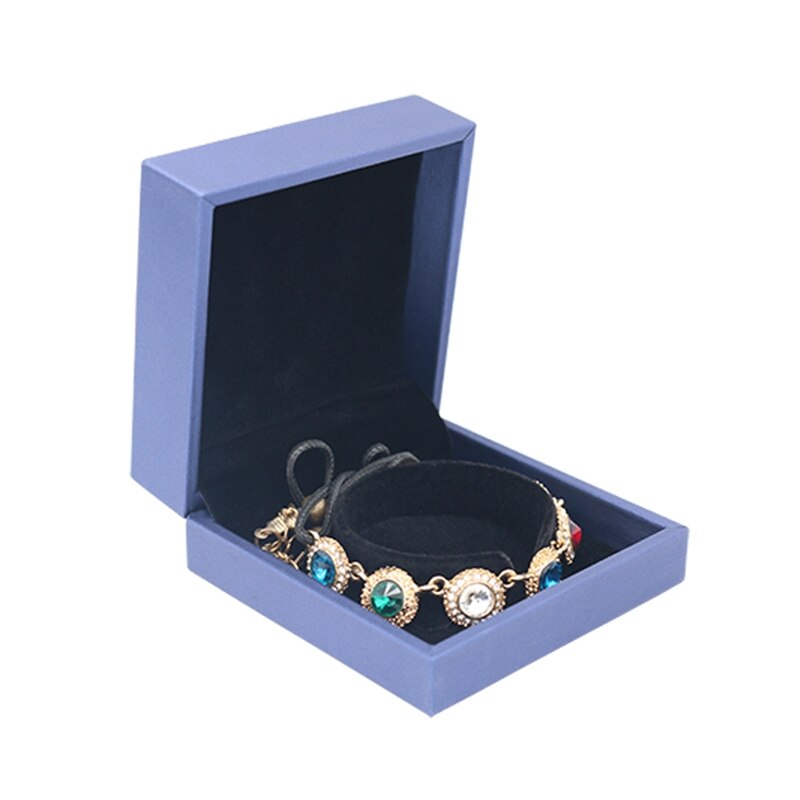 Boîte Bracelet Velours Compact 4 Couleurs