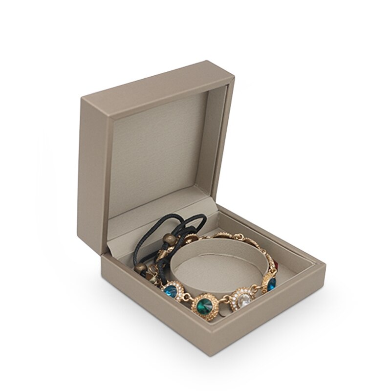 Boîte Bracelet Velours Compact 4 Couleurs