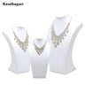 Buste Collier Cuir Blanc Premium Vitrine