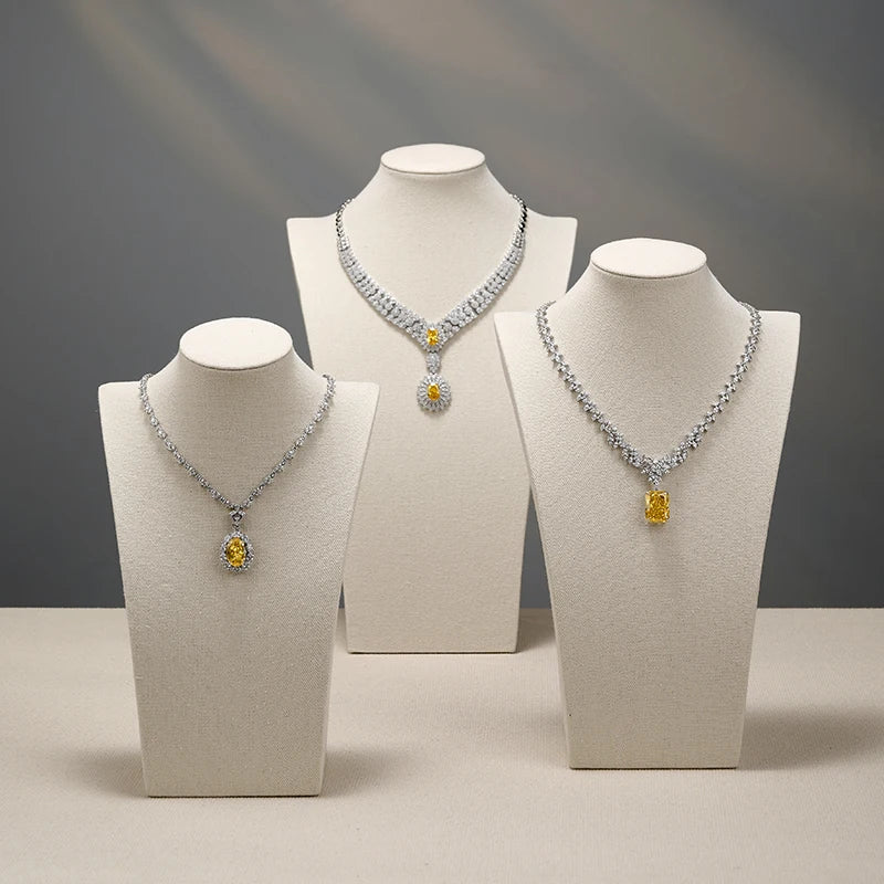Buste Collier Coton Lin Hauteur Variable