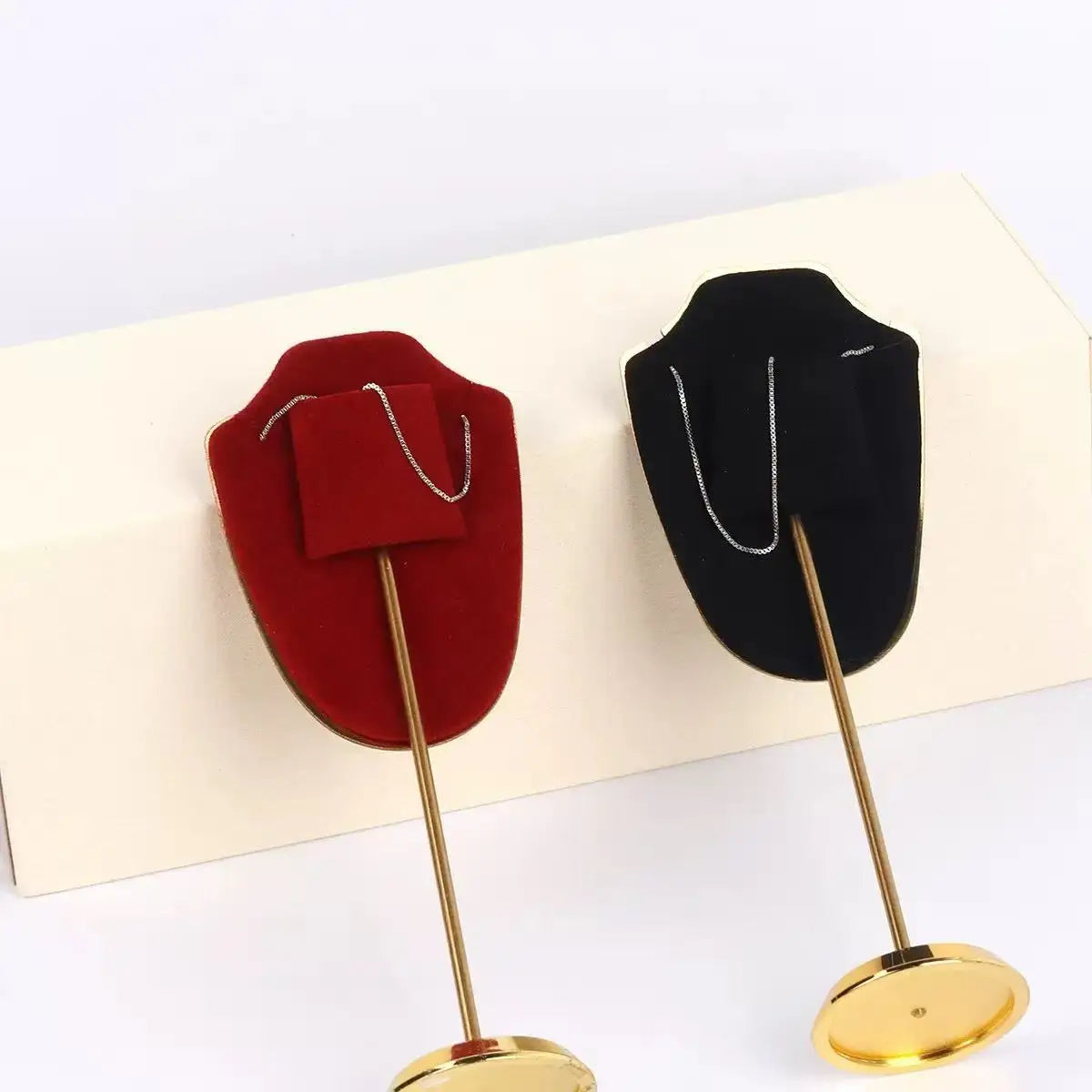 Présentoir Collier Velours Métal Doré Trompette