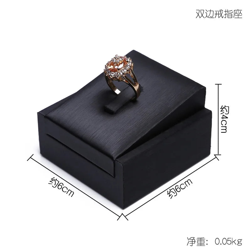 Buste Bijoux Cuir Noir Modulable Vitrine