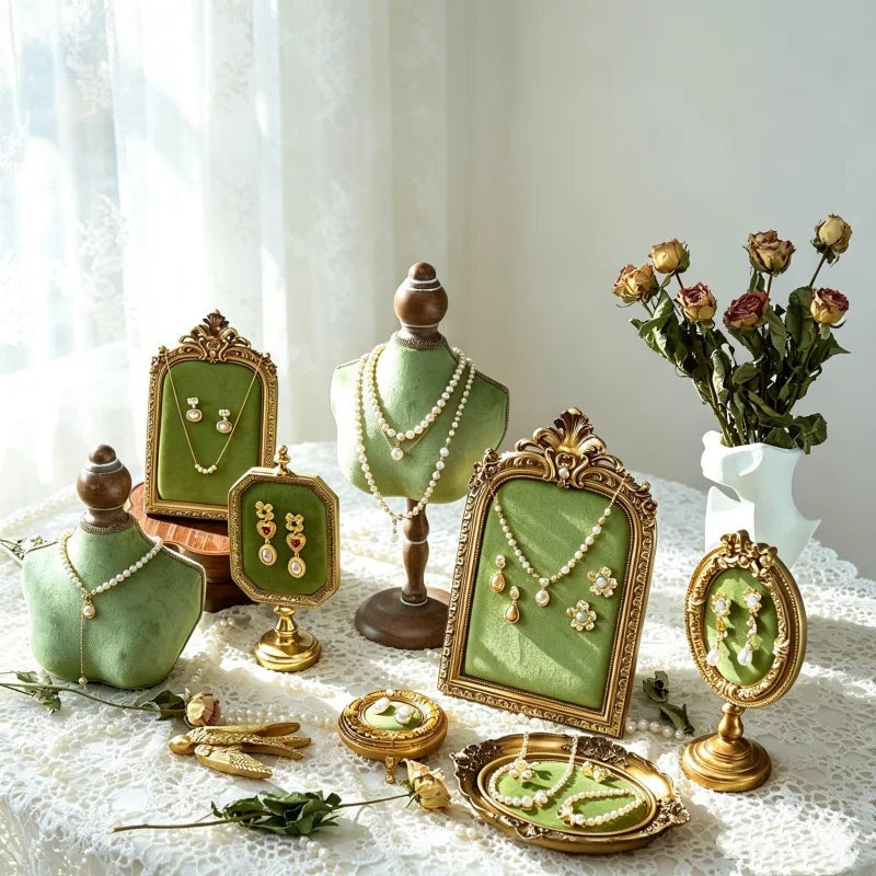 Cadre Porte Bijoux Baroque Vert Olive et Doré, 11 Modèles