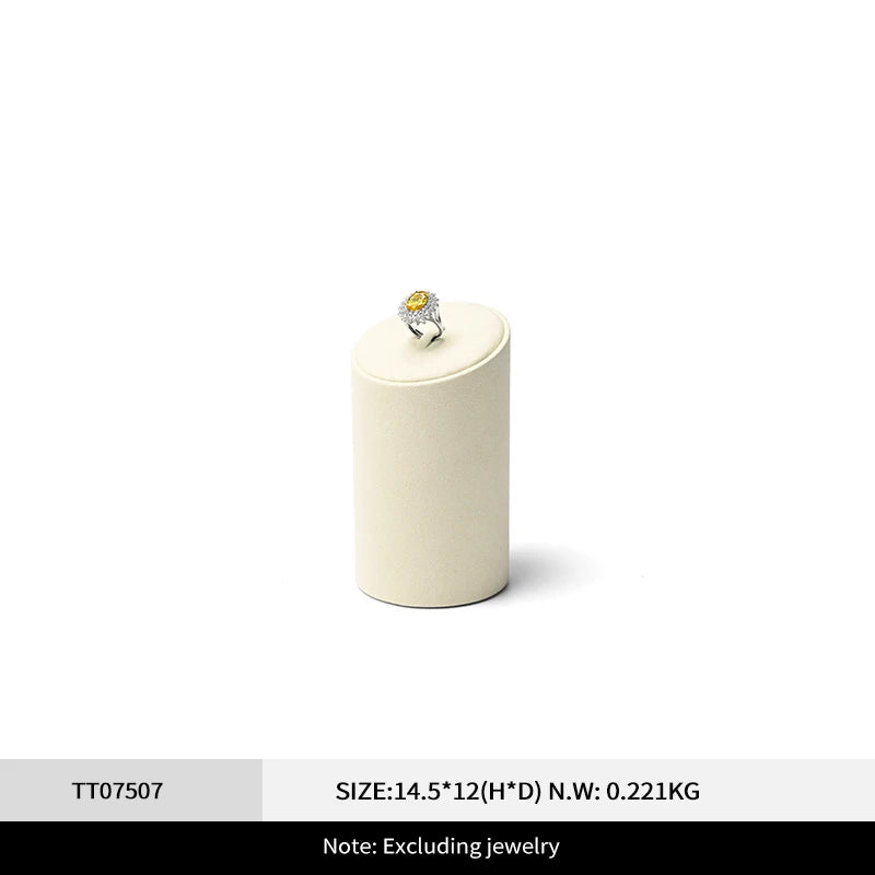 Buste Collier Bague Beige Vitrine Magasin