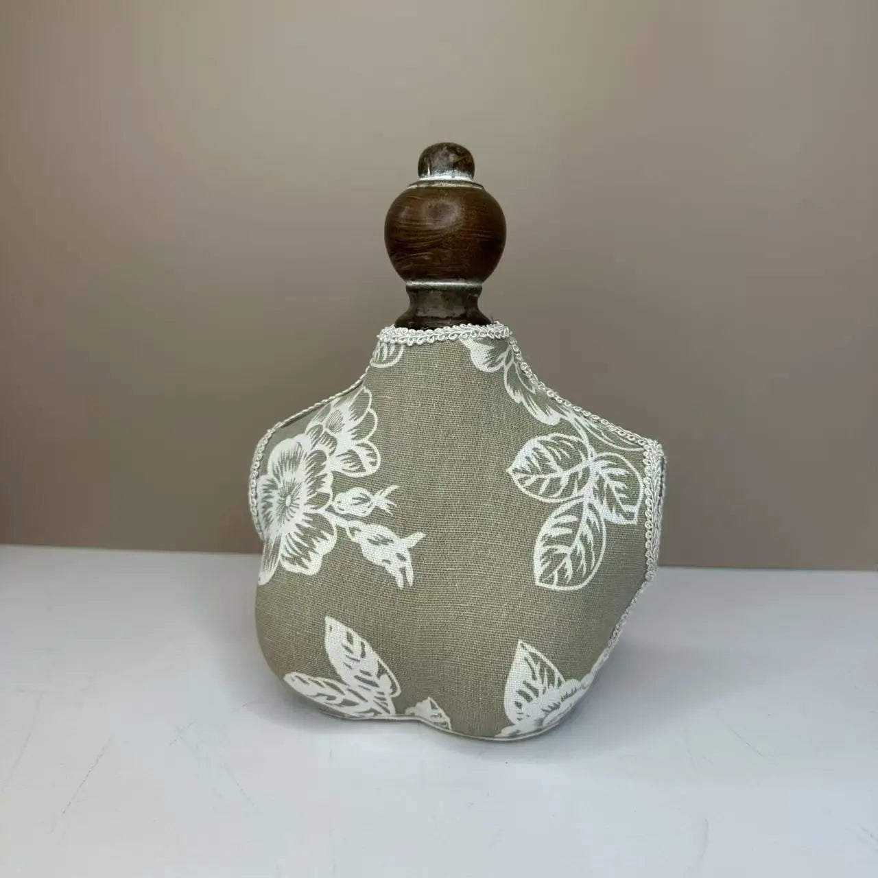 Présentoir Collier Buste Bois Bambou Élégant