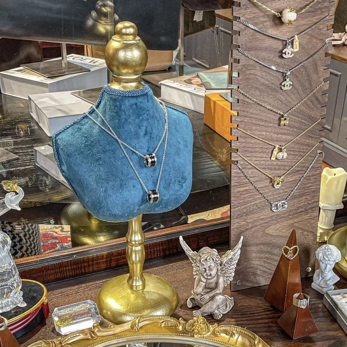 Présentoir Collier Bois Massif Vintage Vitrine