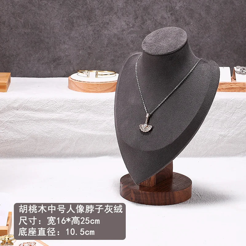 Buste Collier Velours Bambou Spectacle
