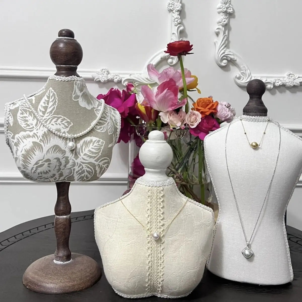 Présentoir Collier Bois Massif Vintage Vitrine