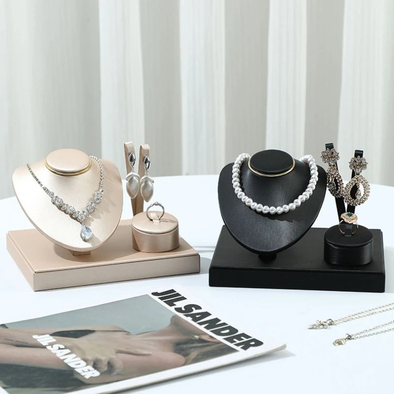 Présentoir Bijoux Cuir Bois Comptoir