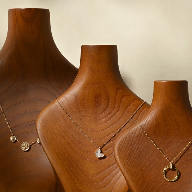 Buste Collier Bois Massif Portrait Premium