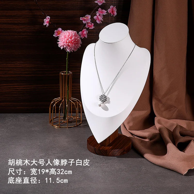Buste Collier Velours Bambou Spectacle