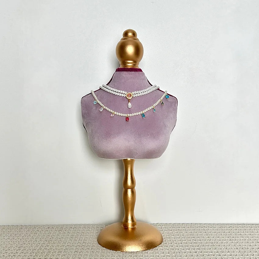 Buste Collier Velours Rotatif 360 Degrés
