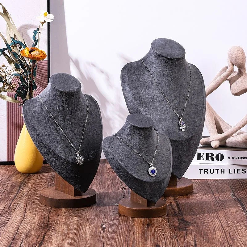 Buste Bijoux Velours Cuir Mannequin