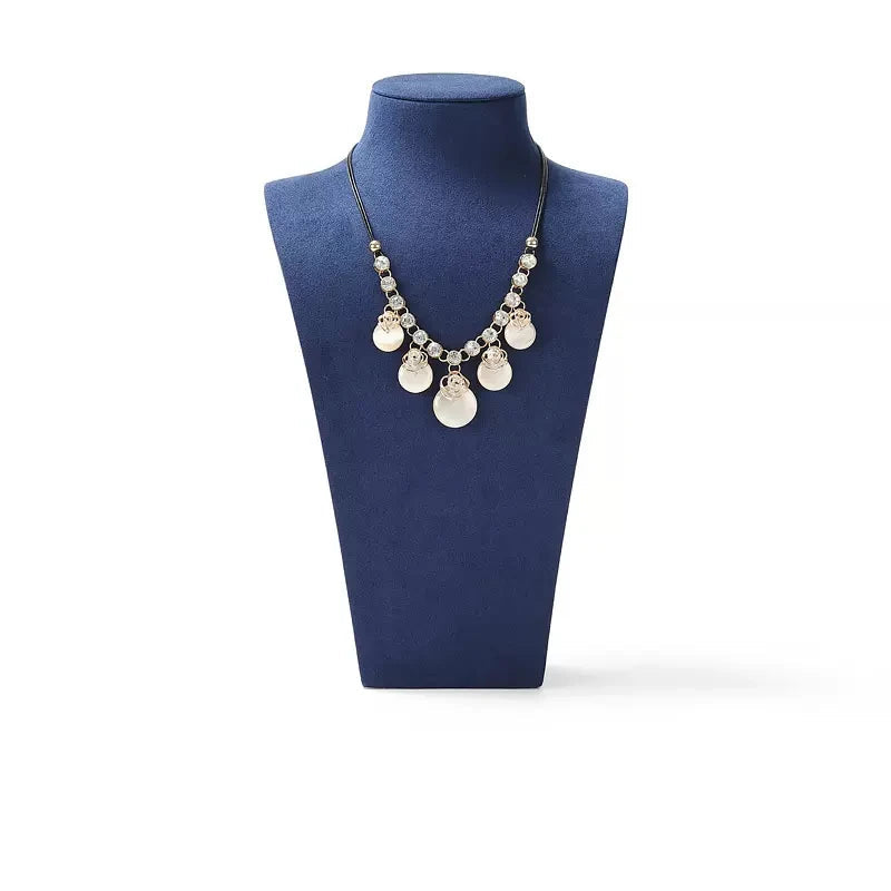 Buste Collier Velours Bleu Mannequin Vitrine