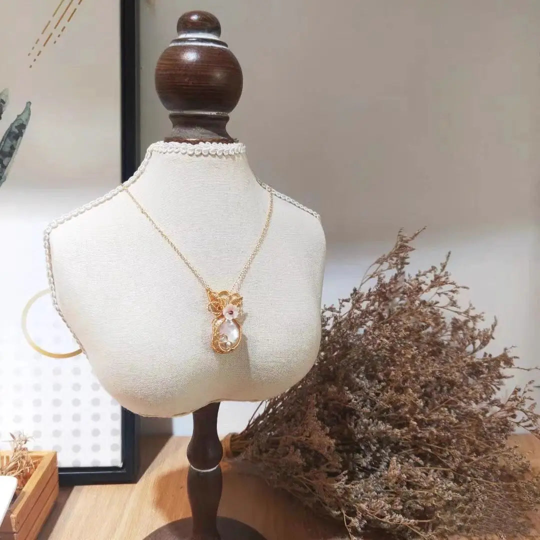 Présentoir Collier Buste Bois Bambou Élégant