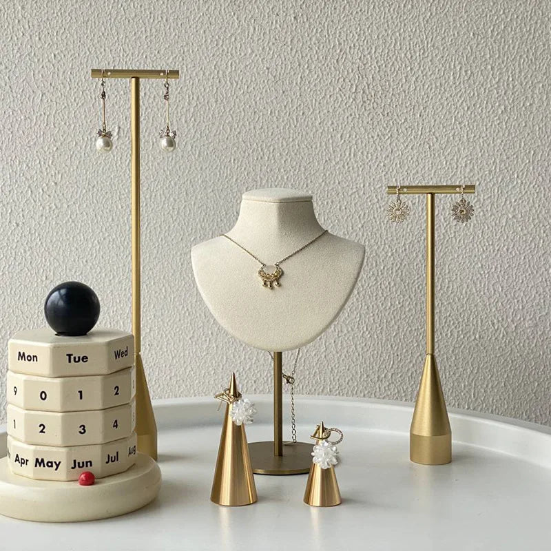 Présentoir Collier Bois Bambou Buste Bijoux