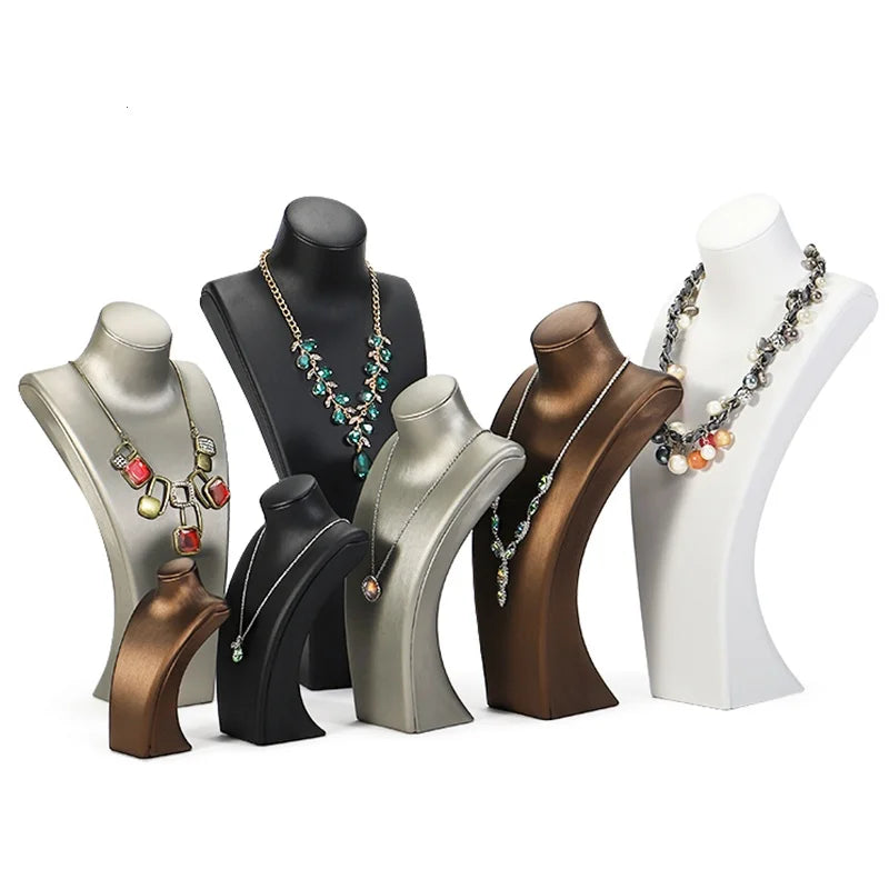 Buste Cou Cuir Blanc Mannequin Pendentif