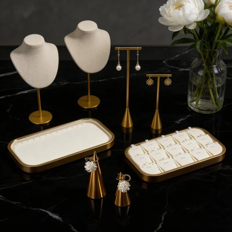 Plateaux Velours Beige Bijoux Multi-Compartiments Vitrine