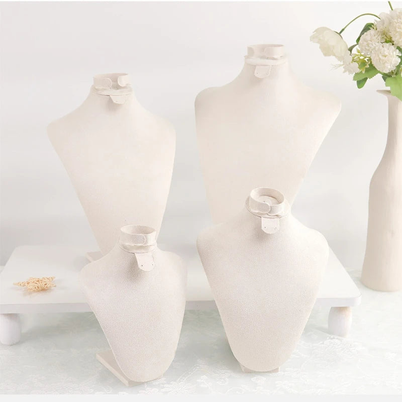 Présentoir Collier Velours Blanc Style