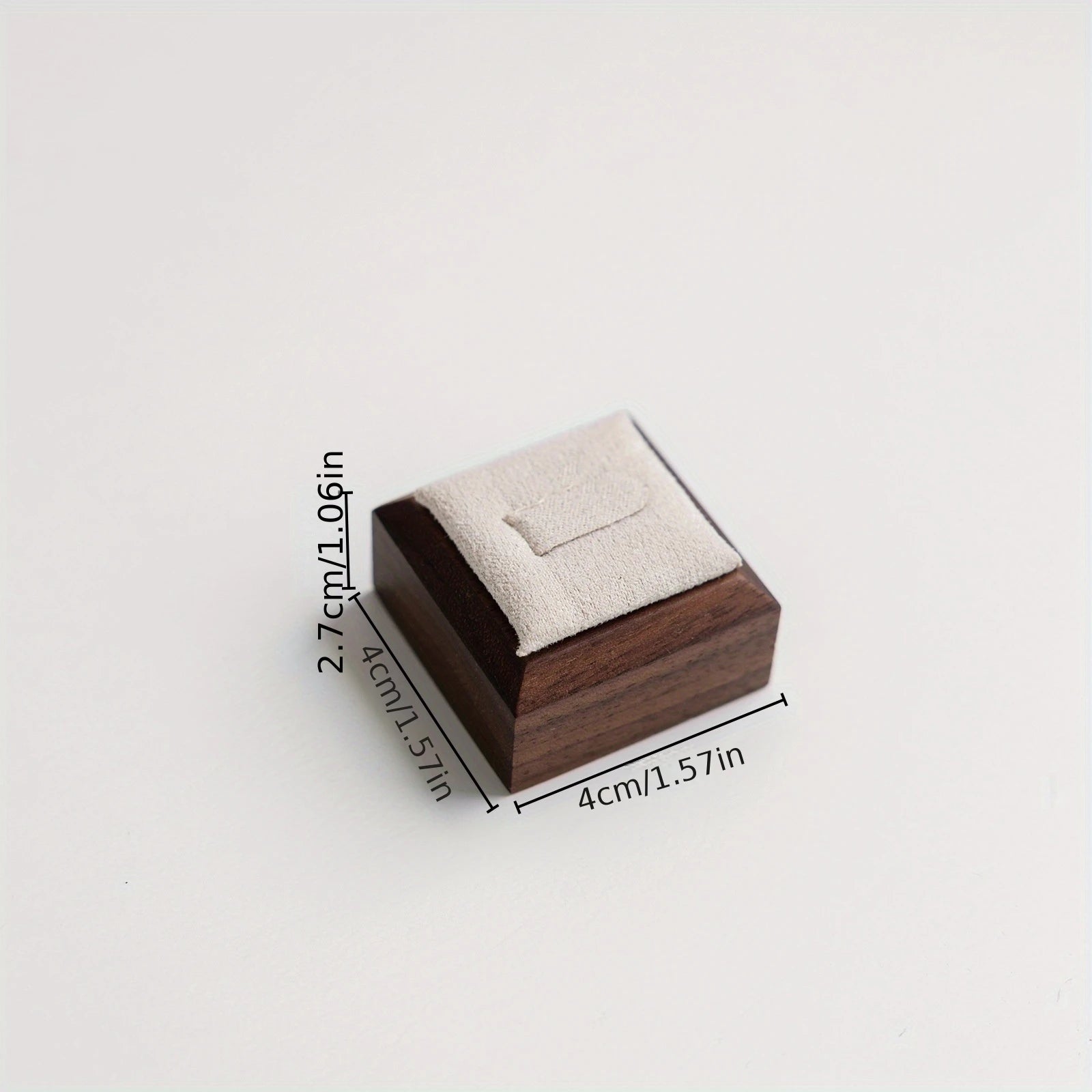 Support Bague Carre Noyer Comptoir Vitrine