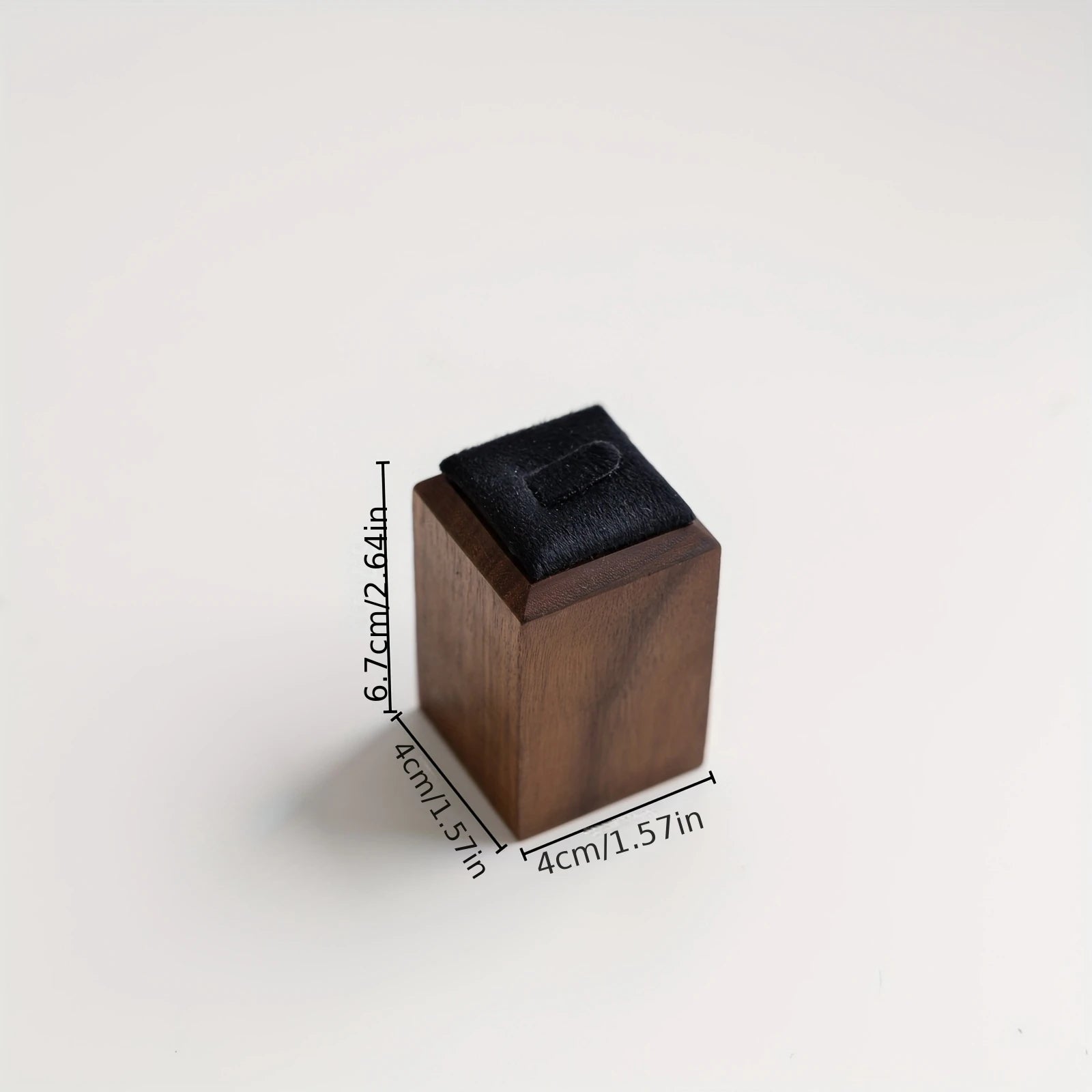 Support Bague Carre Noyer Comptoir Vitrine