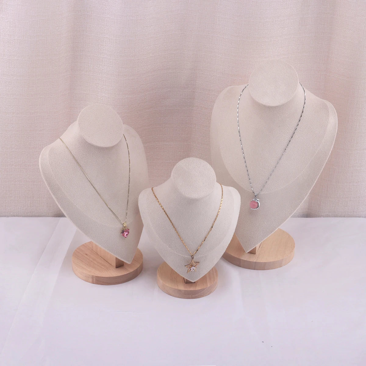 Grand Buste Collier
