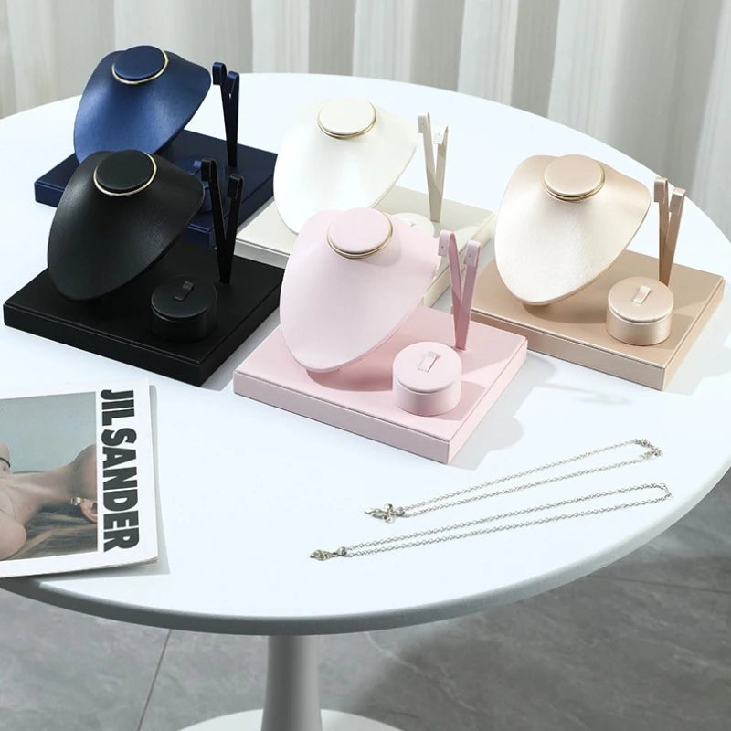 Présentoir Bijoux Cuir Bois Comptoir