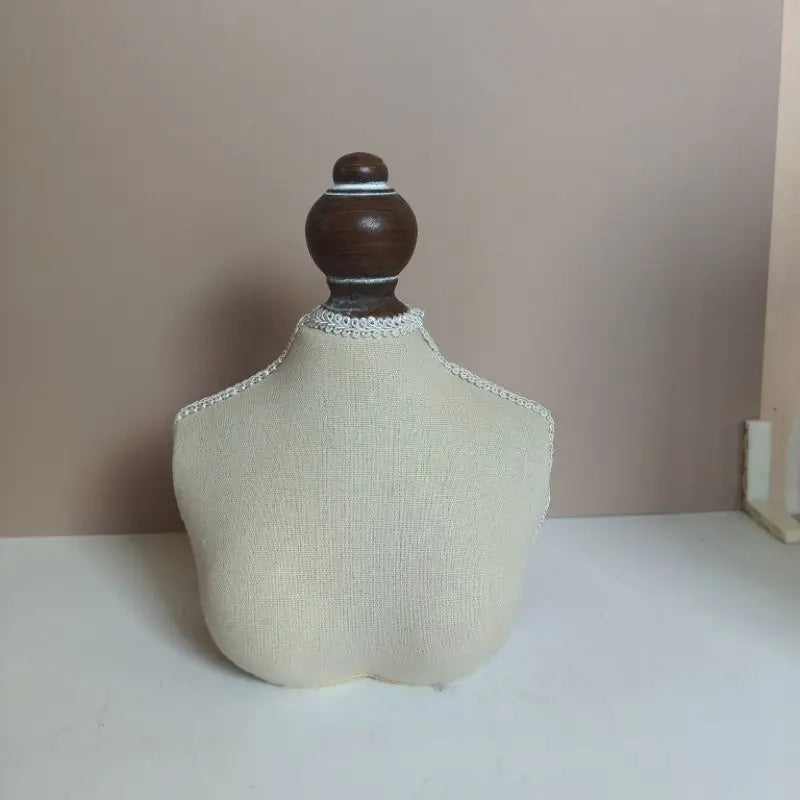 Présentoir Collier Buste Bois Bambou Élégant
