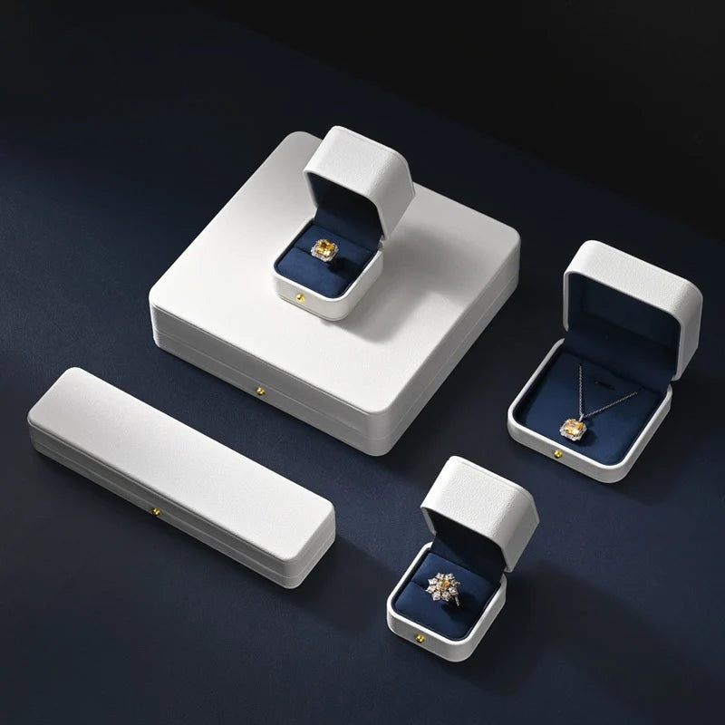 Écrin à Bijoux Blanc Intérieur Bleu Marine Bague Collier