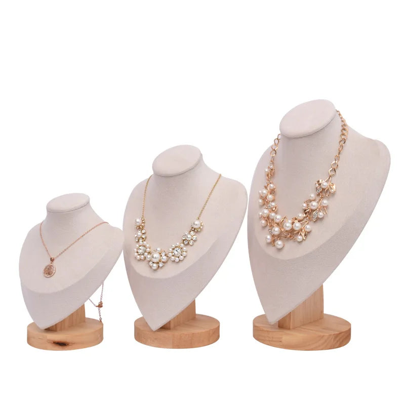 Buste Bijoux Velours Cuir Mannequin